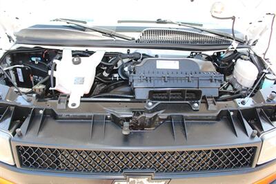 2022 Chevrolet Express 3500 - Photo 34 - Euless, TX 76040