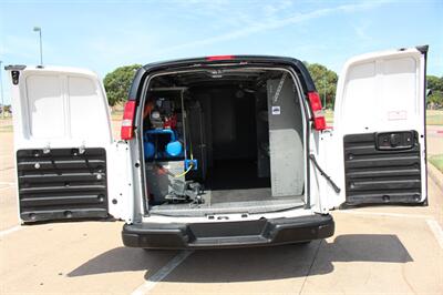 2022 Chevrolet Express 3500 - Photo 9 - Euless, TX 76040