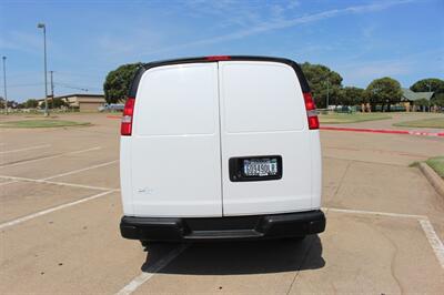 2022 Chevrolet Express 3500 - Photo 4 - Euless, TX 76040