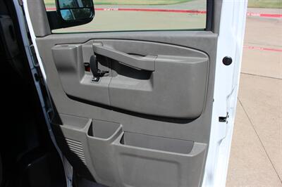 2022 Chevrolet Express 3500 - Photo 20 - Euless, TX 76040