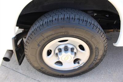 2022 Chevrolet Express 3500 - Photo 32 - Euless, TX 76040