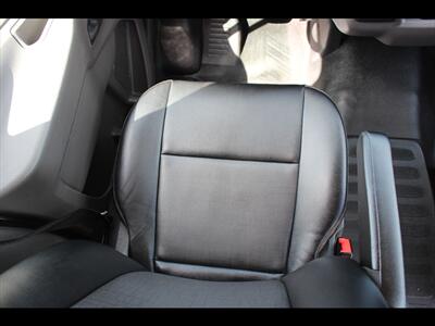 2023 Ford Transit 250   - Photo 18 - Euless, TX 76040