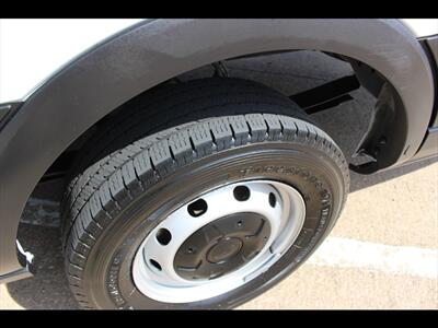 2023 Ford Transit 250   - Photo 34 - Euless, TX 76040