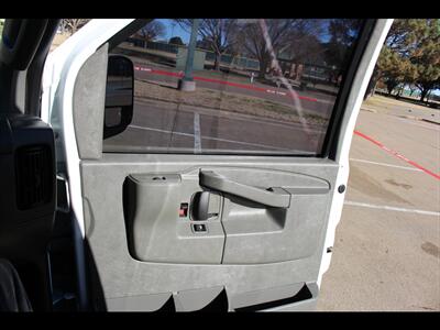 2021 Chevrolet Express 2500   - Photo 15 - Euless, TX 76040