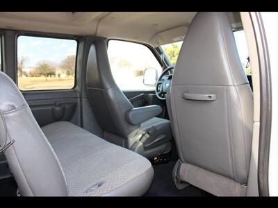 2024 Chevrolet Express LS 3500   - Photo 22 - Euless, TX 76040
