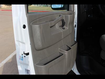 2024 Chevrolet Express LS 3500   - Photo 27 - Euless, TX 76040