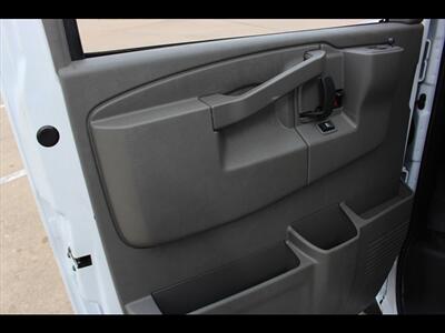 2023 GMC Savana 2500   - Photo 21 - Euless, TX 76040