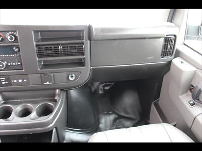 2023 GMC Savana 2500   - Photo 16 - Euless, TX 76040