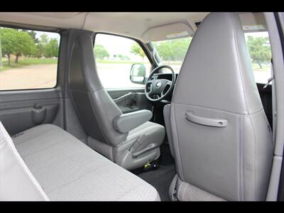 2025 Chevrolet Express LS 3500   - Photo 18 - Euless, TX 76040