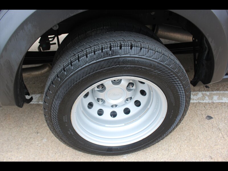 2024 Ford Transit 350 HD XLT - Photo 32 - Euless, TX 76040