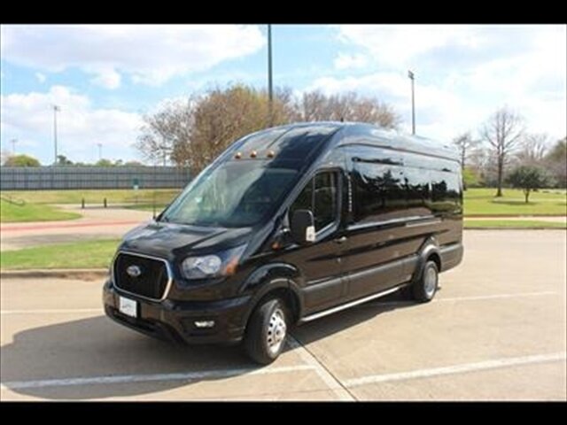 2024 Ford Transit 350 HD XLT   - Photo 1 - Euless, TX 76040