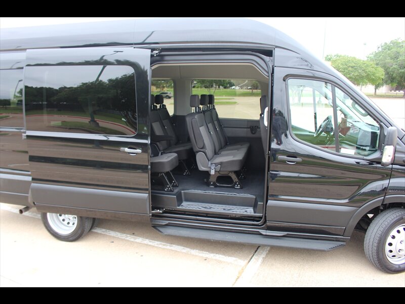2024 Ford Transit 350 HD XLT - Photo 14 - Euless, TX 76040