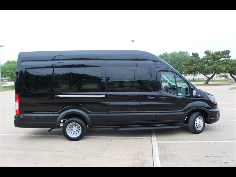 2024 Ford Transit 350 HD XLT - Photo 6 - Euless, TX 76040