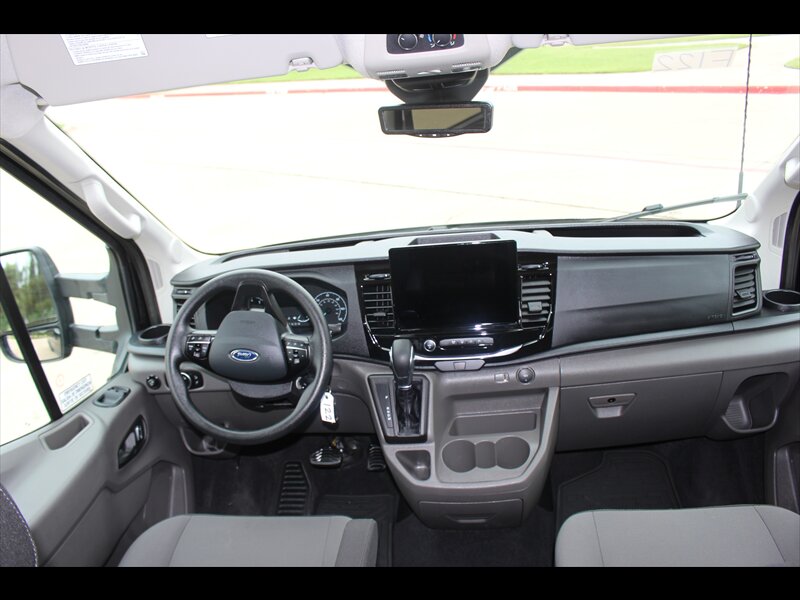 2024 Ford Transit 350 HD XLT - Photo 18 - Euless, TX 76040
