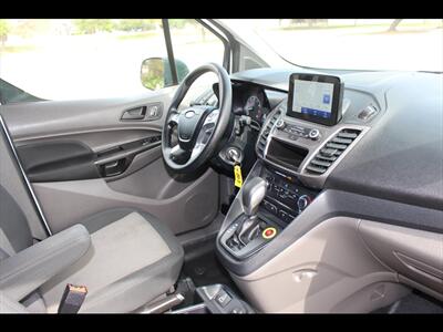 2022 Ford Transit Connect XL   - Photo 18 - Euless, TX 76040