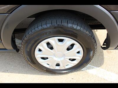 2023 Ford Transit 350 XLT   - Photo 25 - Euless, TX 76040