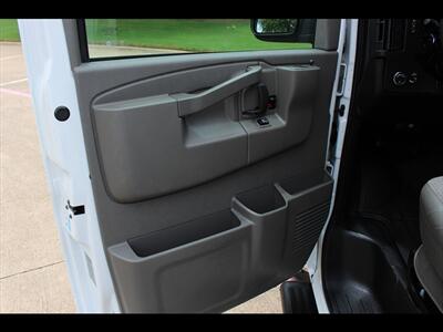 2020 Chevrolet Express LT 3500   - Photo 18 - Euless, TX 76040