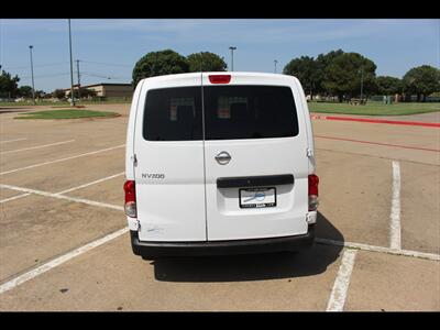 2017 Nissan NV200 S   - Photo 4 - Euless, TX 76040