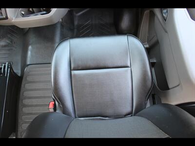 2023 Ford Transit 250   - Photo 19 - Euless, TX 76040