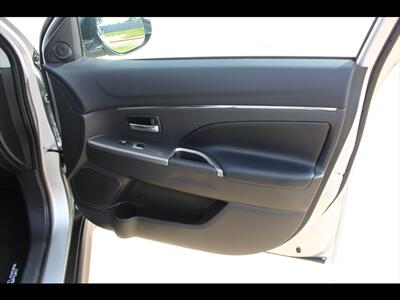2026 Mitsubishi Outlander Sport ES   - Photo 13 - Euless, TX 76040