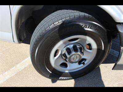 2020 Chevrolet Express LT 2500   - Photo 28 - Euless, TX 76040