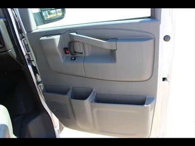 2020 Chevrolet Express LT 2500   - Photo 17 - Euless, TX 76040