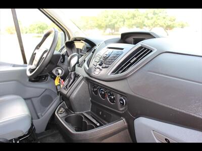 2018 Ford Transit 250   - Photo 22 - Euless, TX 76040