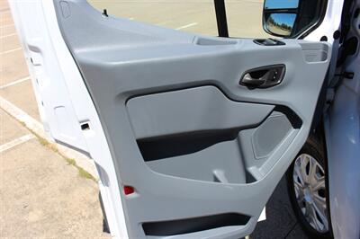 2016 Ford Transit 350 XL   - Photo 26 - Euless, TX 76040
