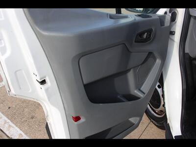 2017 Ford Transit 150   - Photo 21 - Euless, TX 76040