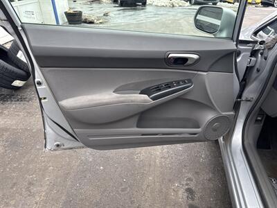 2007 Honda Civic LX - Photo 6 - West Chester, PA 19382
