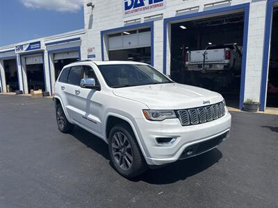 2018 Jeep Grand Cherokee Overland   - Photo 2 - West Chester, PA 19382
