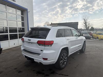 2018 Jeep Grand Cherokee Overland   - Photo 5 - West Chester, PA 19382