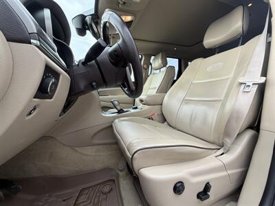 2018 Jeep Grand Cherokee Overland   - Photo 9 - West Chester, PA 19382