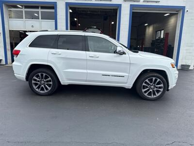 2018 Jeep Grand Cherokee Overland   - Photo 4 - West Chester, PA 19382