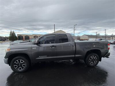 2017 Toyota Tundra SR5   - Photo 8 - West Chester, PA 19382