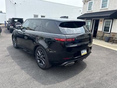 2024 Land Rover Range Rover Sport P400 Dynamic SE   - Photo 8 - West Chester, PA 19382
