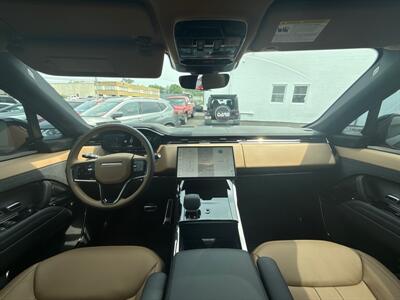2024 Land Rover Range Rover Sport P400 Dynamic SE   - Photo 15 - West Chester, PA 19382