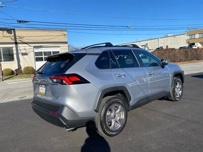 2023 Toyota RAV4 XLE   - Photo 5 - West Chester, PA 19382