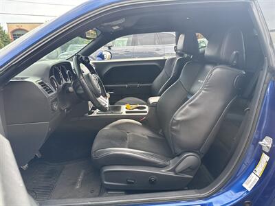 2012 Dodge Challenger SRT8 392   - Photo 11 - West Chester, PA 19382