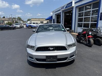 2013 Ford Mustang V6   - Photo 2 - West Chester, PA 19382