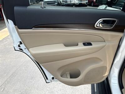 2015 Jeep Grand Cherokee Limited   - Photo 15 - West Chester, PA 19382