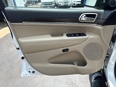 2015 Jeep Grand Cherokee Limited   - Photo 11 - West Chester, PA 19382
