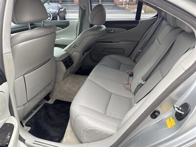 2011 Lexus LS 460   - Photo 7 - West Chester, PA 19382