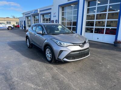 2020 Toyota C-HR LE   - Photo 3 - West Chester, PA 19382