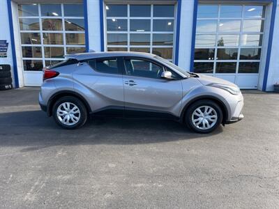 2020 Toyota C-HR LE   - Photo 5 - West Chester, PA 19382