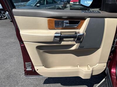 2015 Land Rover LR4 HSE   - Photo 10 - West Chester, PA 19382