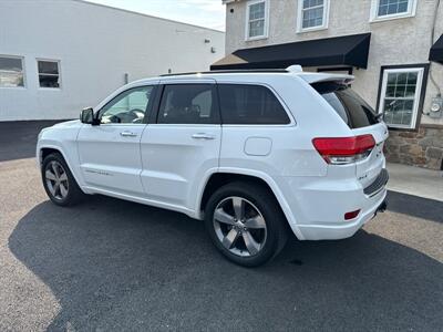2015 Jeep Grand Cherokee Overland   - Photo 8 - West Chester, PA 19382