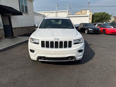 2015 Jeep Grand Cherokee Overland   - Photo 2 - West Chester, PA 19382