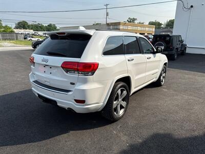 2015 Jeep Grand Cherokee Overland   - Photo 5 - West Chester, PA 19382