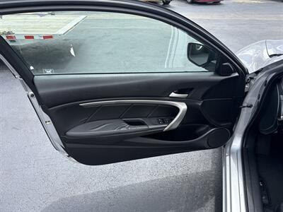 2009 Honda Accord EX-L V6   - Photo 10 - West Chester, PA 19382